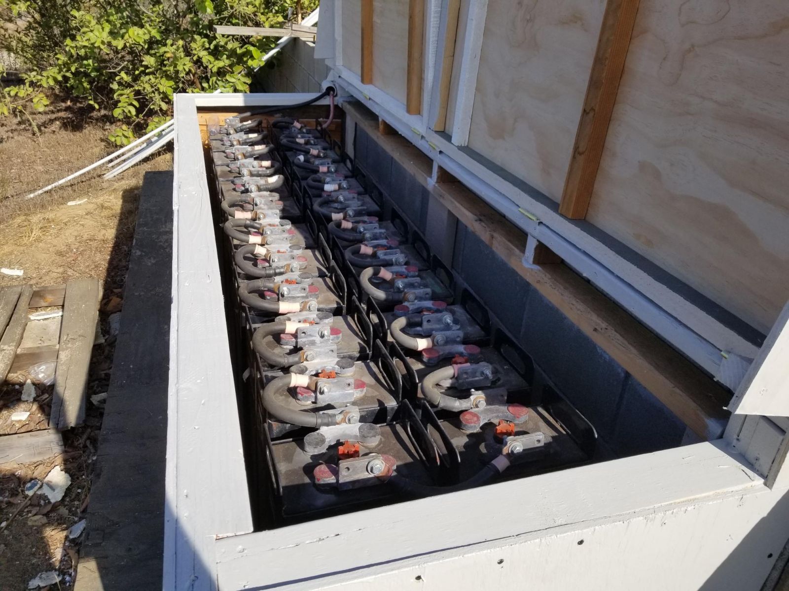 Crown Battery Article Image 2