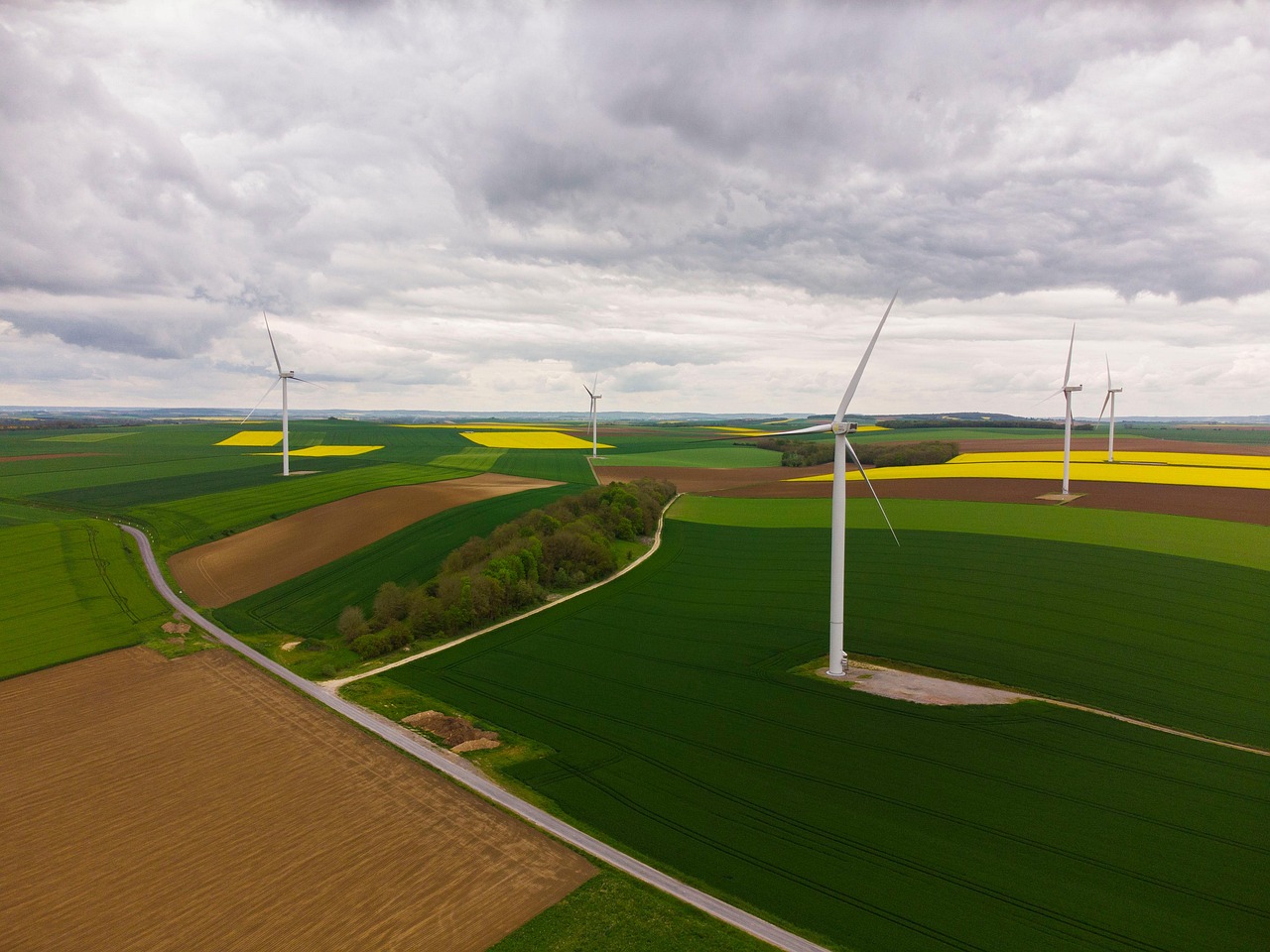 cloudy sky wind turbine