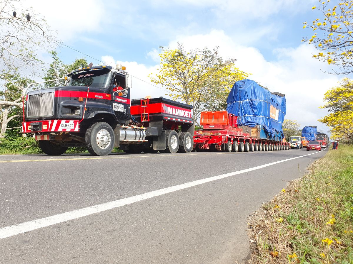 truck one highway