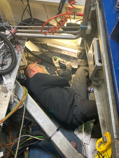 guy inside turbine