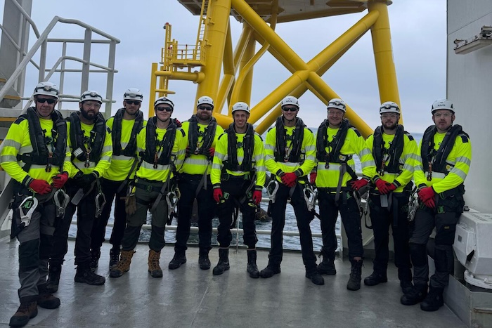 safety vest team