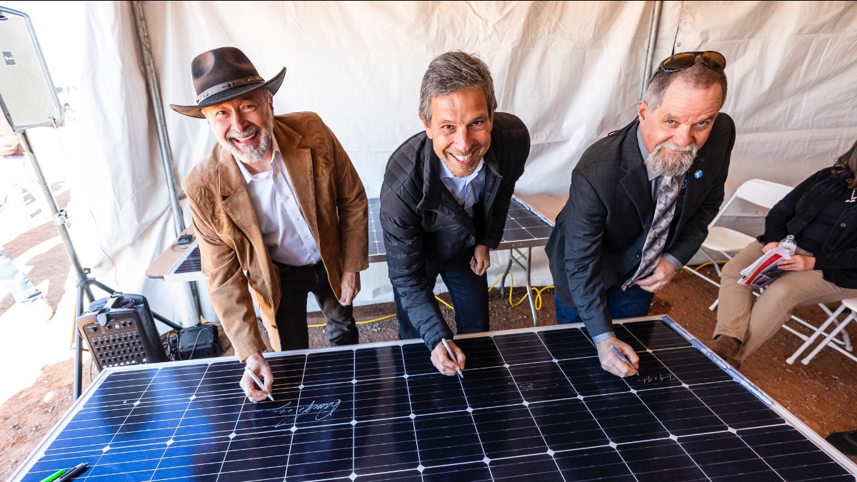 signing solar panel