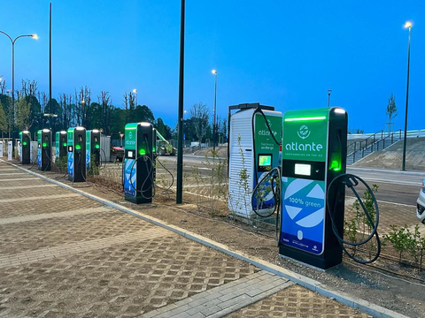 blue green car chargers