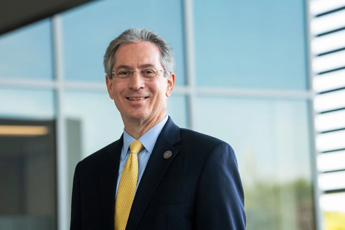 Dr. Steven Ashby