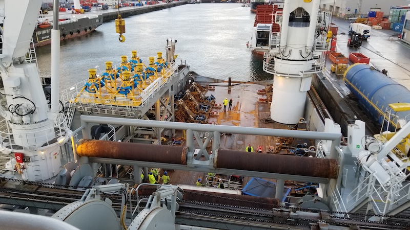ship deck machinery