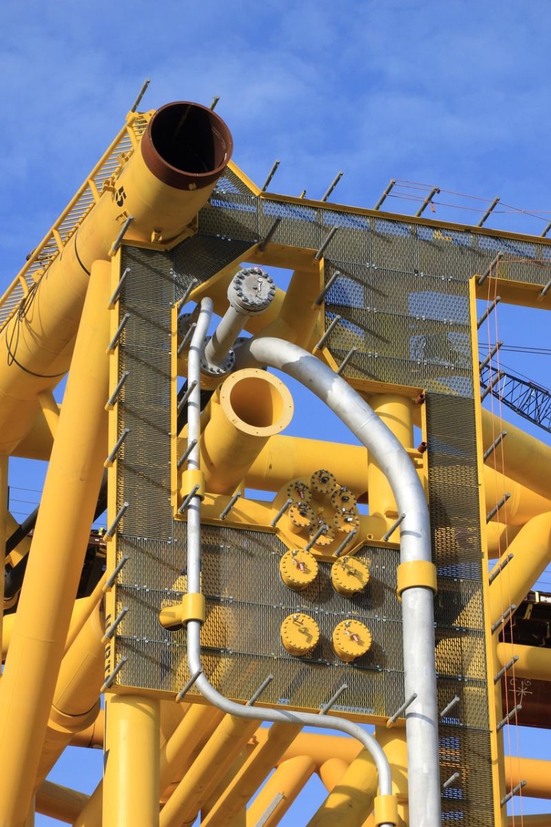vertical yellow tubing