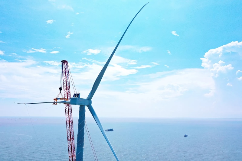 Charybdis and Sturgeon: A common purpose through diverging design philosophies