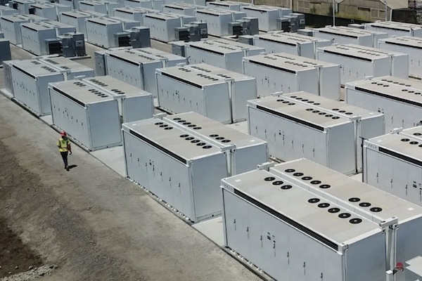 Canadian Solar's e-STORAGE to Deliver 576 MWh DC of Energy Storage Systems for Strata Clean Energy's White Tank Battery Project in Arizona