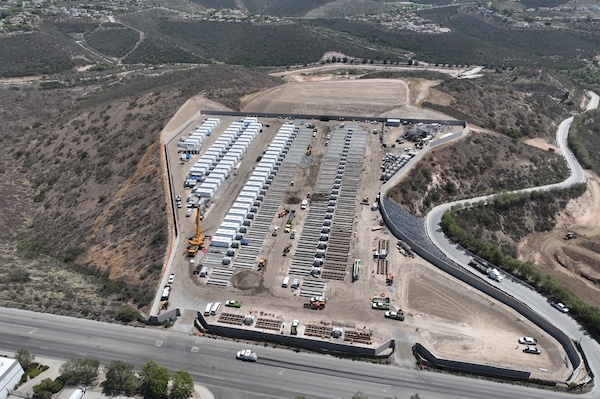 Arevon Celebrates Construction Proceedings  at its 300 Megawatt/1,200 Megawatt-Hour  Nighthawk Energy Storage Project in California
