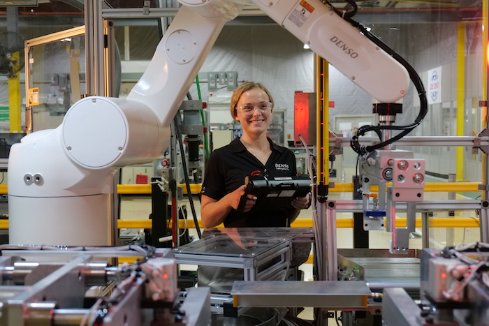 DENSO 'Flips the Switch' on Solar Facility at Tennessee Manufacturing Site with City of Maryville, Silicon Ranch, and TVA