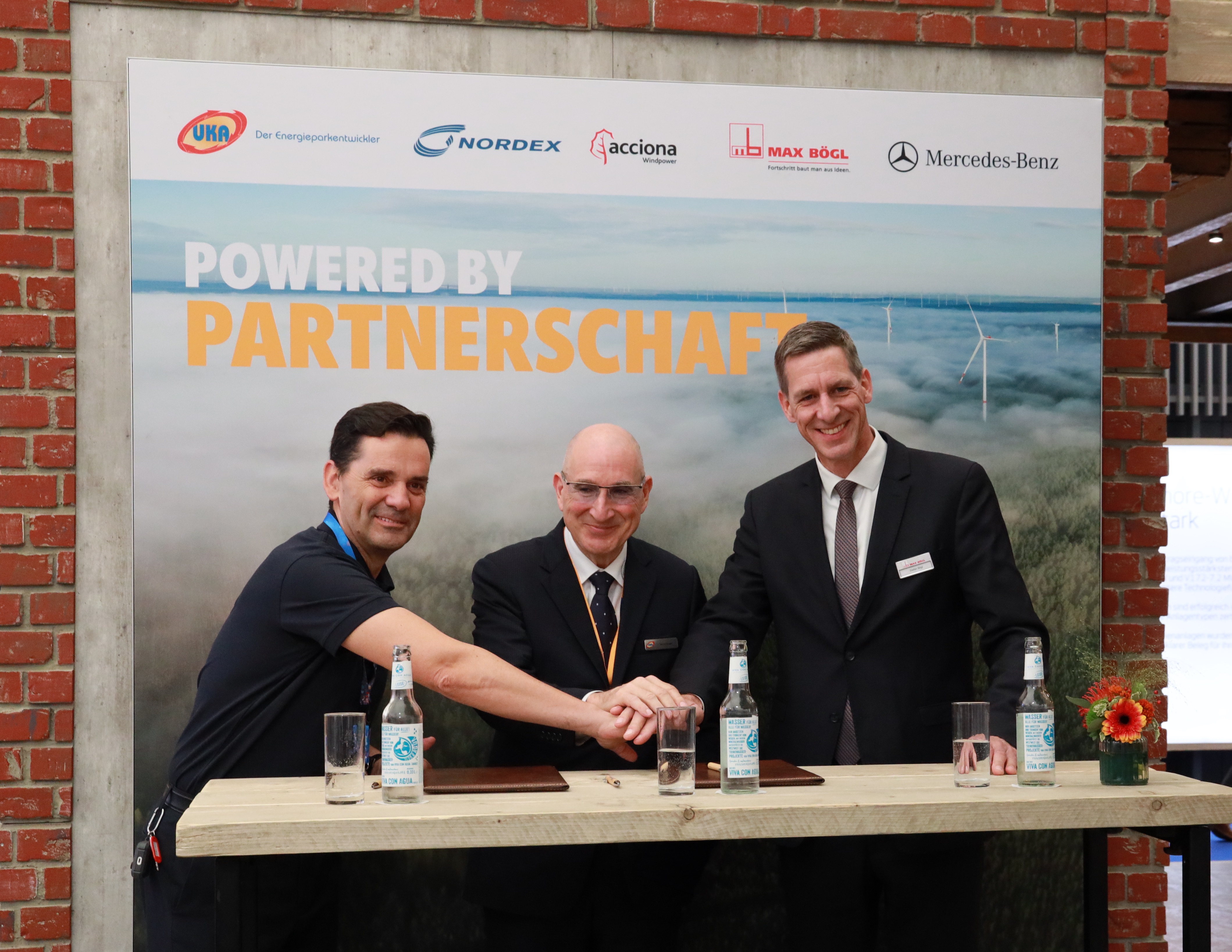Mega Wind Farm: UKA Orders 20 Turbines for Mercedes-Benz Testing Area 