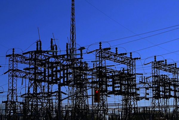 Why Robust Motorized Switch Operators are Essential to Modernizing the Grid