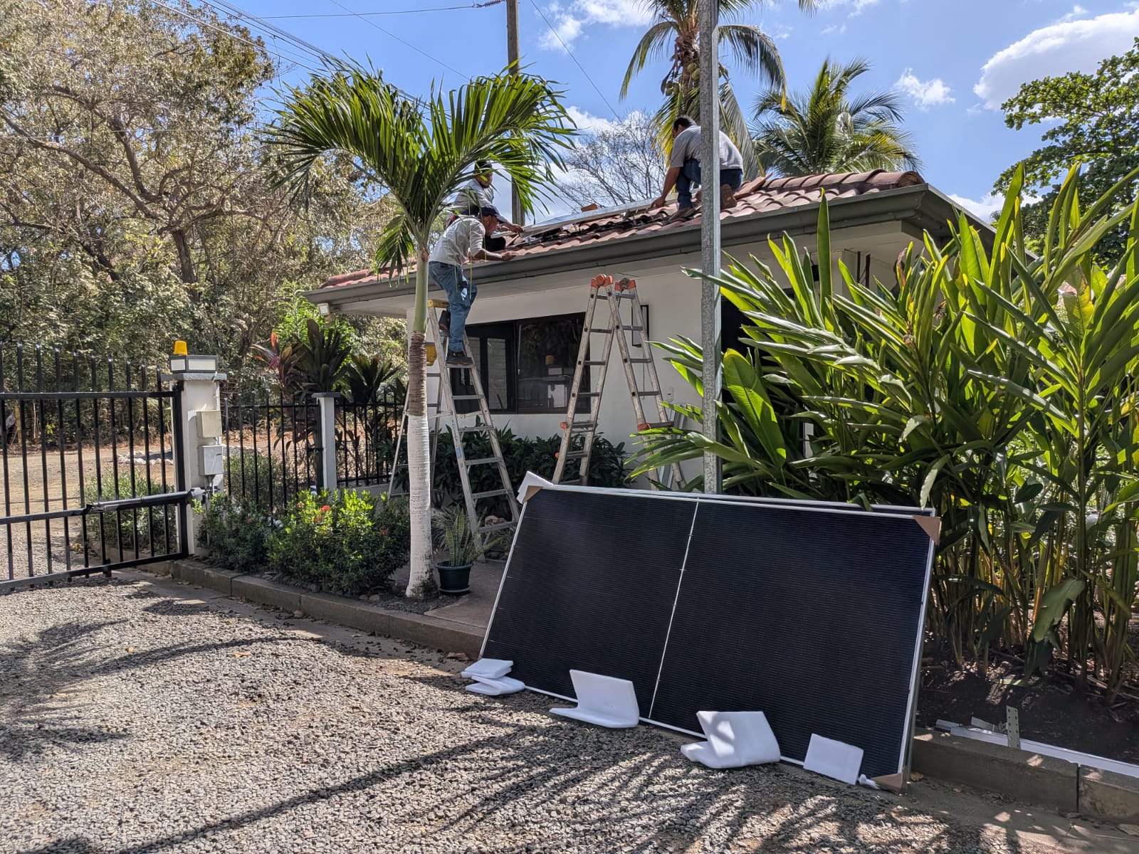 Solar Experts Costa Rica Launches to Provide Solar System Installation on Peninsula Papagayo