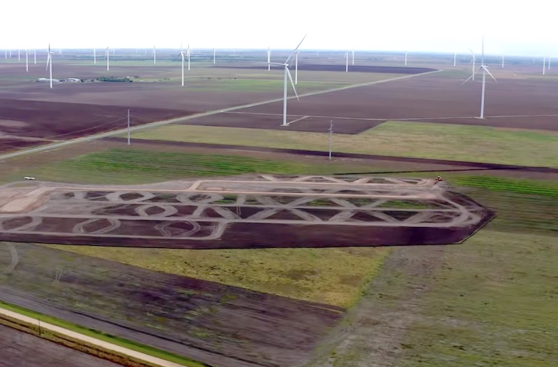 Soluna Closes $53M Briscoe Wind Farm Acquisition; Achieves Vertical Integration