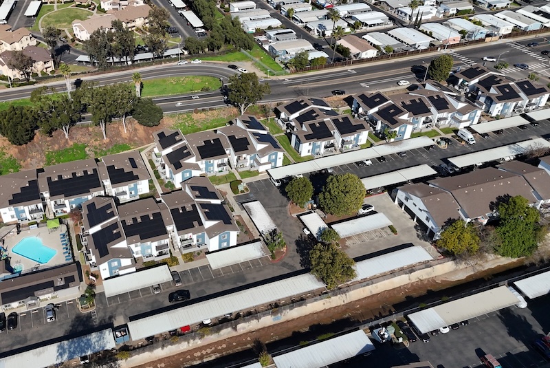 Stellar Solar Commercial Now Powering Parkway Club Apartments in El Cajon California