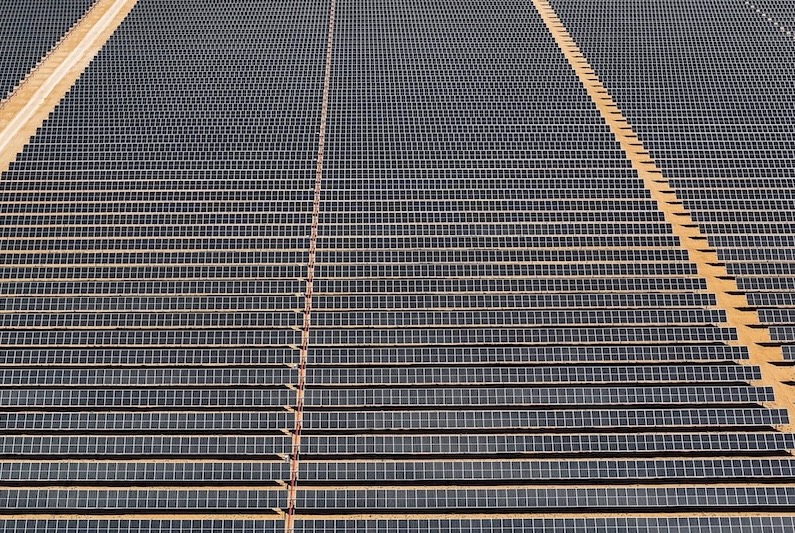 Origis Energy Closes $900 Million Corporate Facility