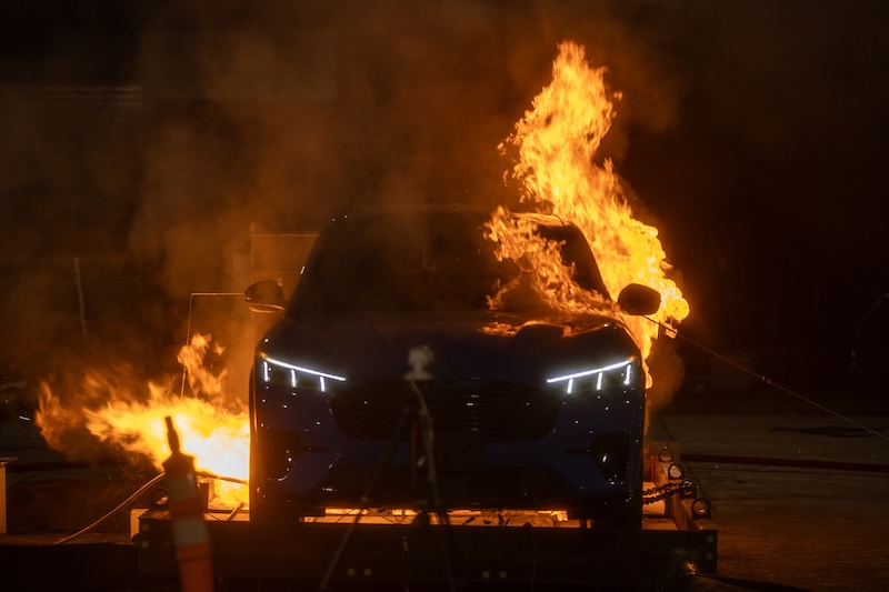 UL Research Institutes Releases New Evidence-Based Report Examining Electric Vehicle Fires, Including Tactical Considerations for Firefighters